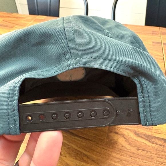 Sun Cruiser Green Cap with Circle Logo - Picture 3 of 3